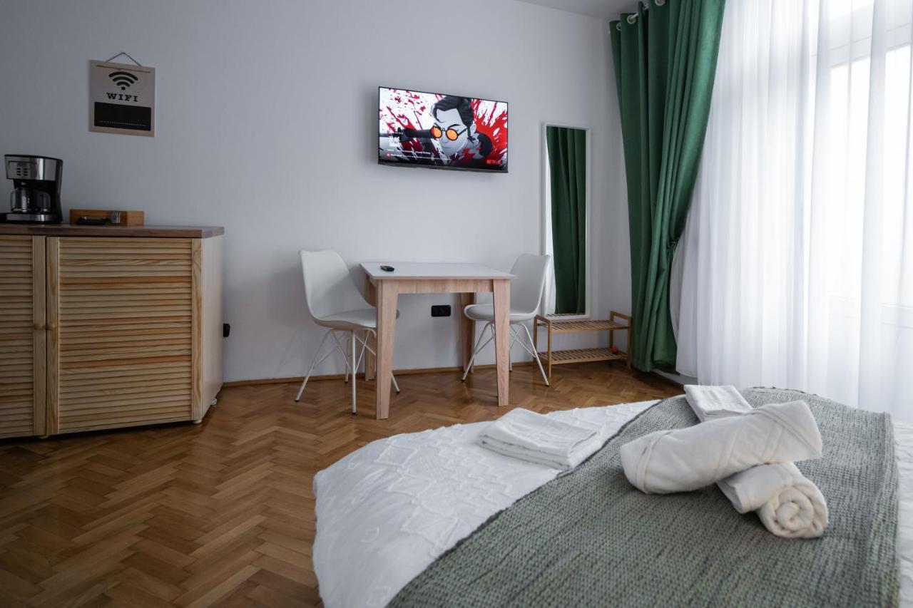 Casa Basarab Brasov Hotel Luaran gambar