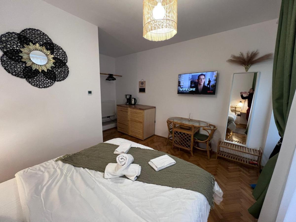 Casa Basarab Brasov Hotel Luaran gambar