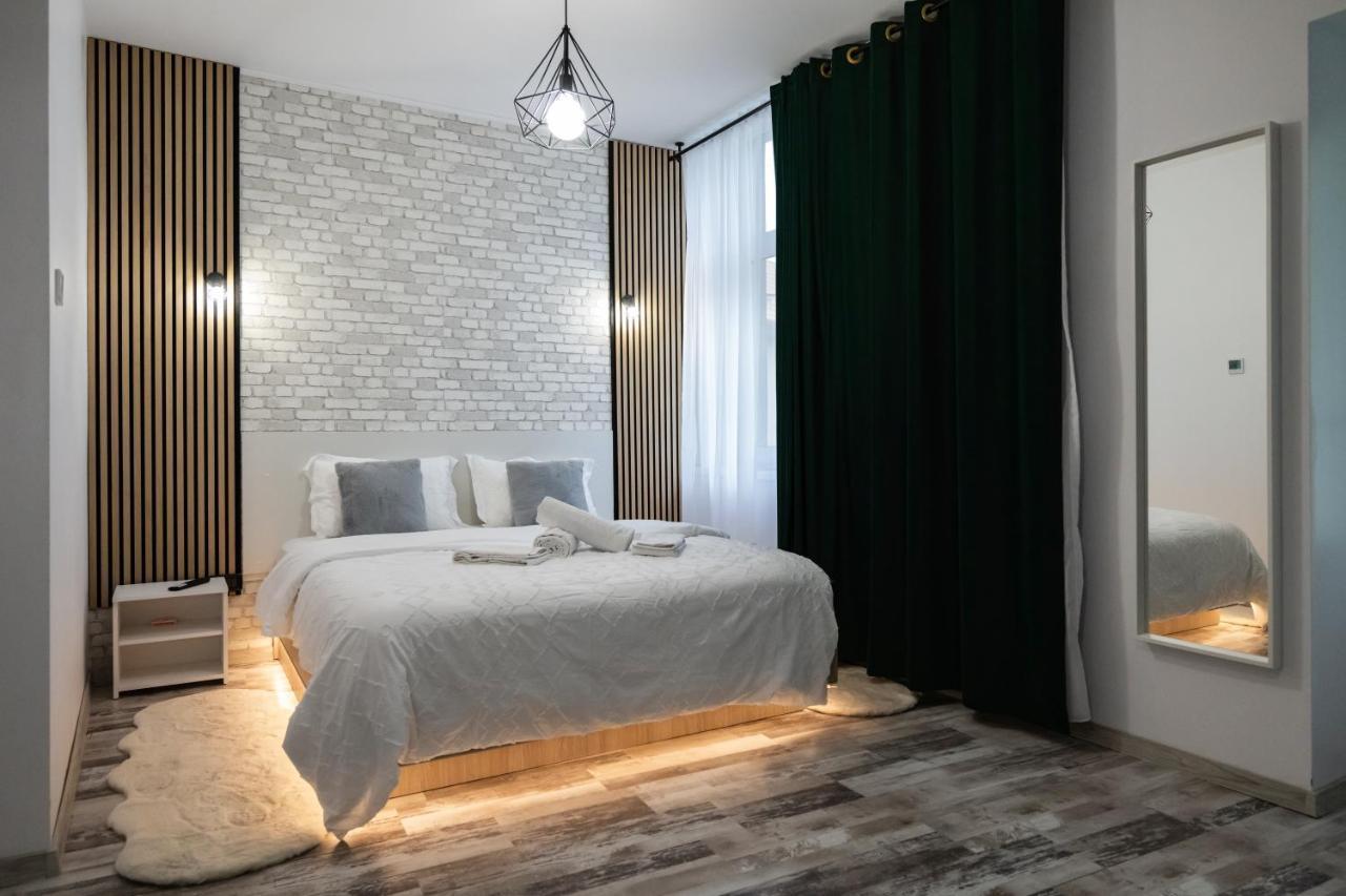 Casa Basarab Brasov Hotel Luaran gambar