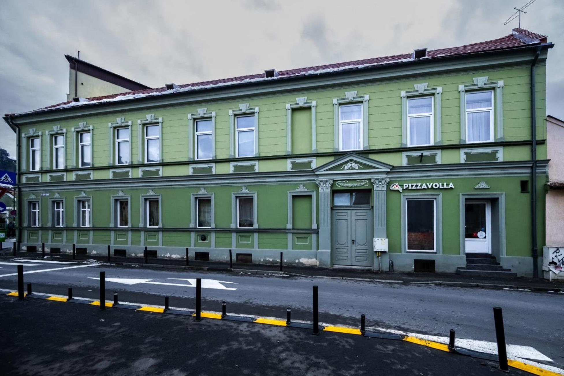 Casa Basarab Brasov Hotel Luaran gambar