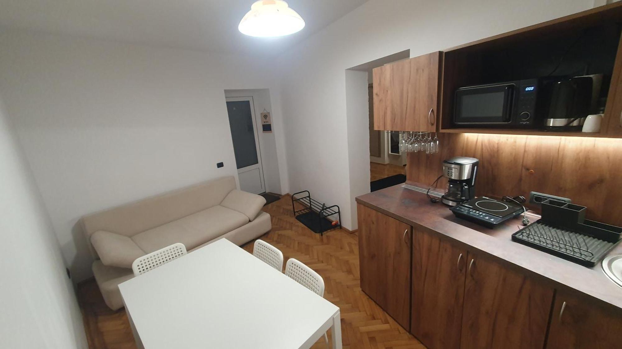 Casa Basarab Brasov Hotel Luaran gambar